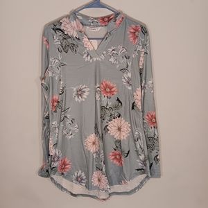 NWT PATPAT Womens Maternity Floral Breastfeeding Lightweight Shirt Size LRG